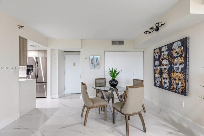 Photo - 20505 E Country Club Dr Unit 532