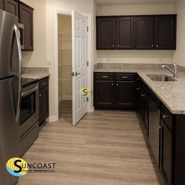 Photo - 1035 Nomad Rd