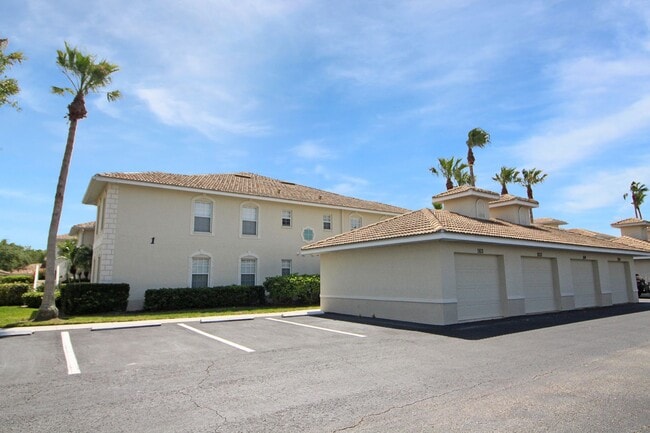 Photo - L'Pavia Annual Condo for Rent