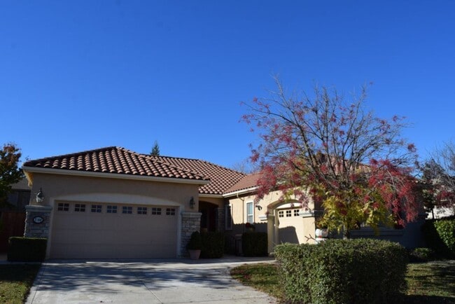Building Photo - 2768 Westview Dr Rental