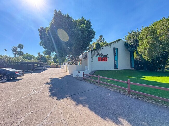 Photo - Town Home Living