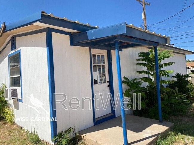 Building Photo - 1017 N Main Ave Rental
