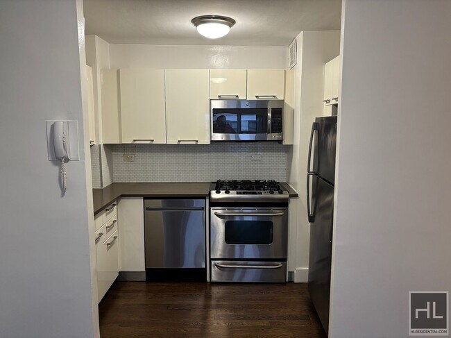 Building Photo - EAST 63 STREET Rental