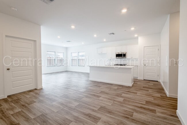 Photo - 4 Bedroom/2 Bath Home with Paid Solar in the Southwest - $2545 Per Month!