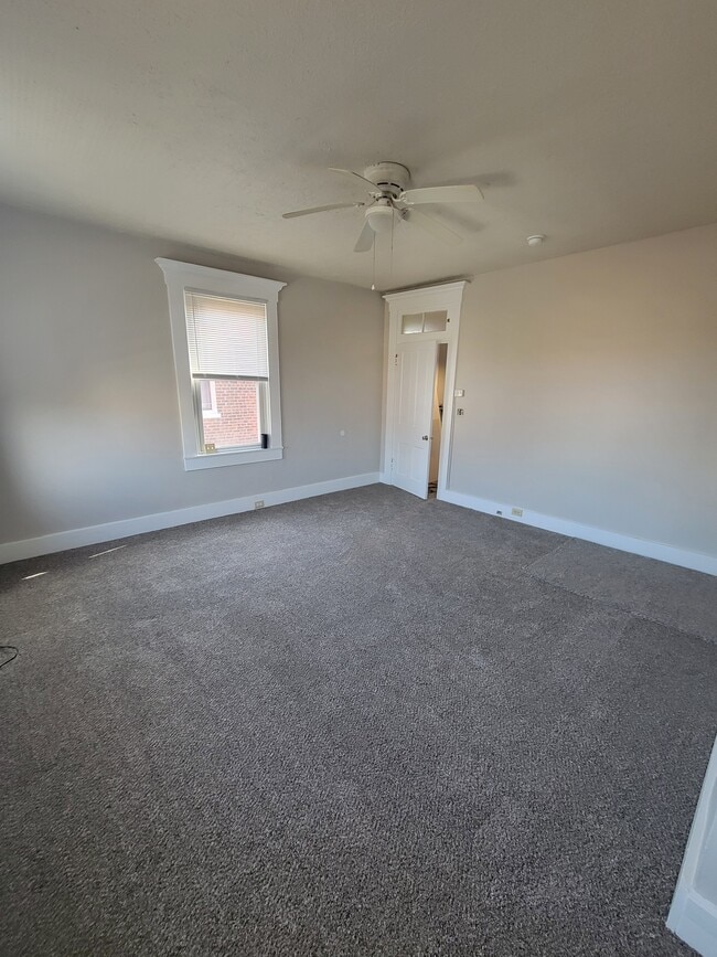 Photo - 224 6th Ave Unit 2