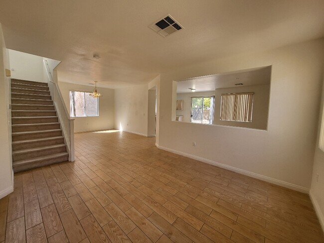 Photo - 180 Hickory Heights Ave