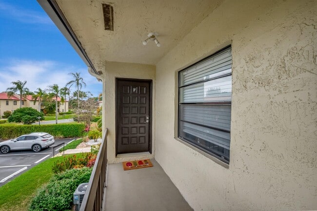 Photo - 21214 Lago Cir Unit 8f