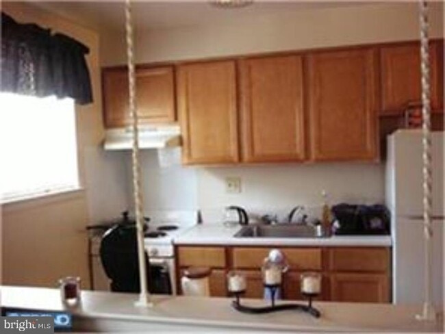 Building Photo - 11 Huron Ave Unit 9 Rental