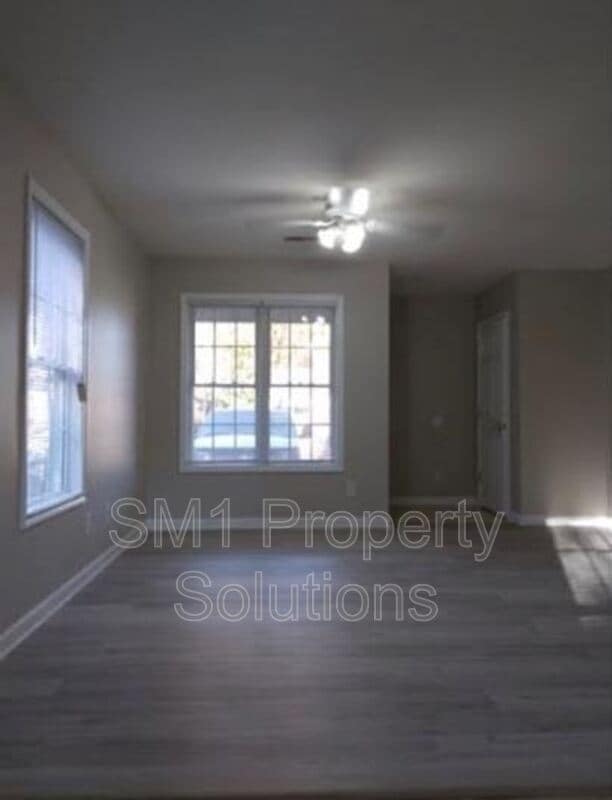 Photo - 115 Thomas St