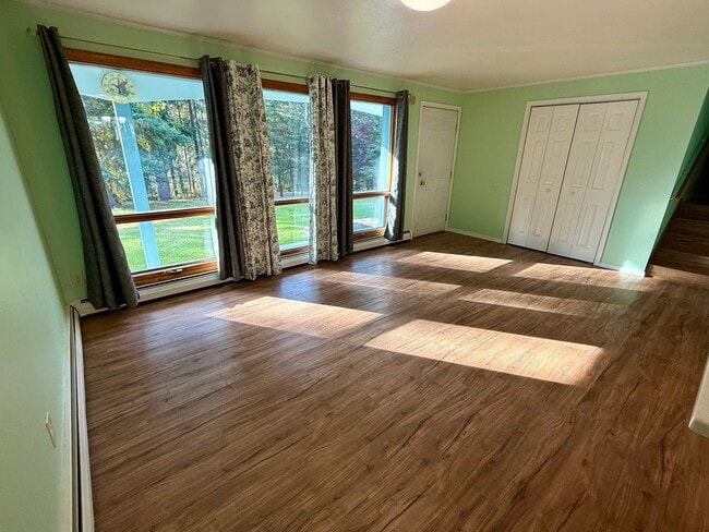 Photo - Beautiful 3 bd, 2 bath home for rent in Fairbanks!