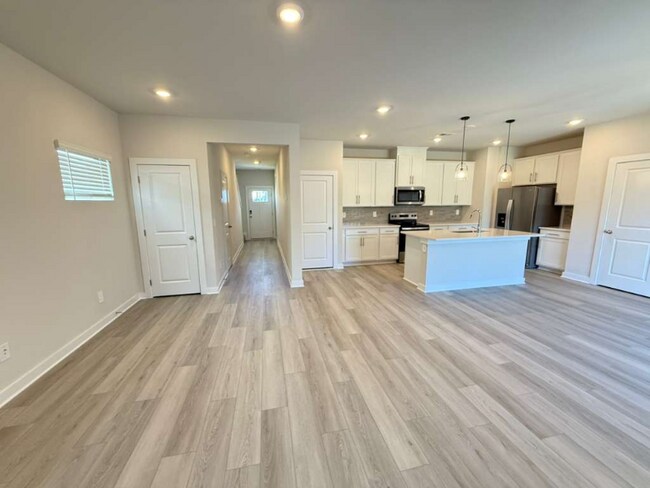 Photo - 3927 Northbrook Dr