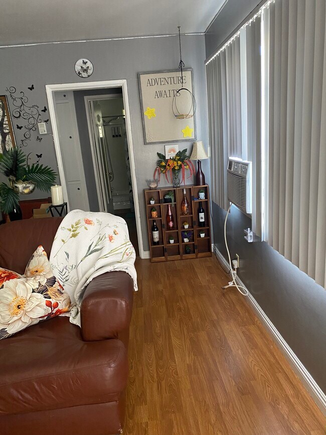 Photo - 1921 Chariton St Unit 2