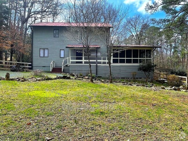 Building Photo - 740 Hills of the Haw Rd Rental