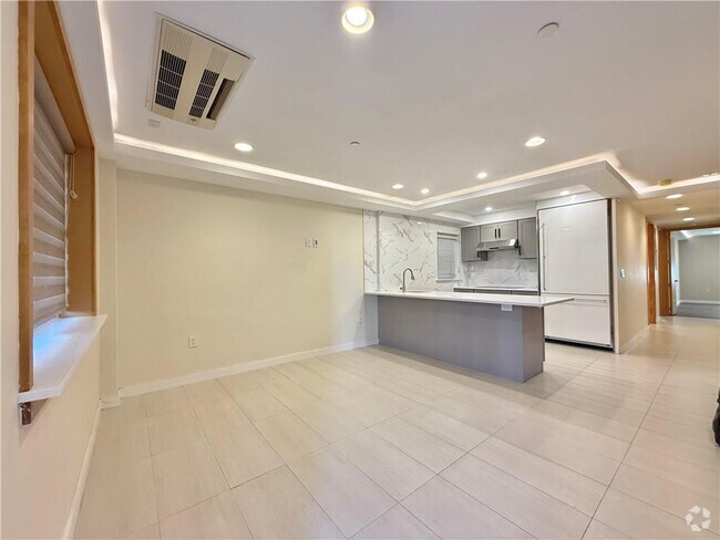 Building Photo - 143 Bay 31st St Unit 1FL Rental