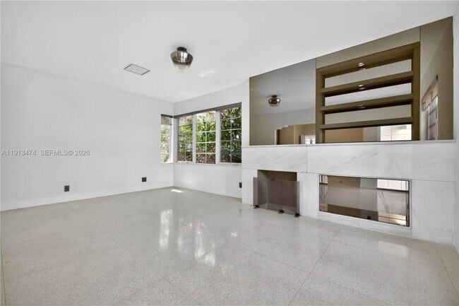 Photo - 1601 Jefferson Ave Unidad TH