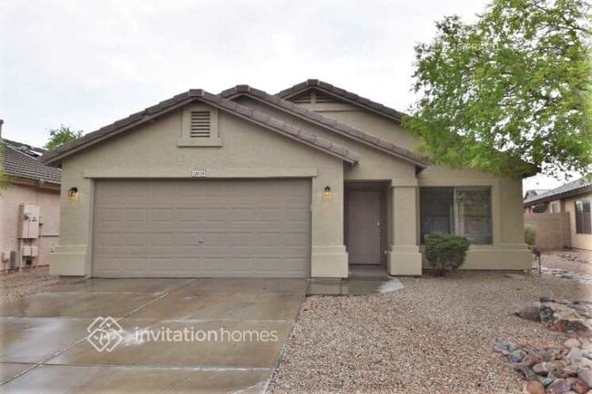 Building Photo - 12439 W Rancho Dr