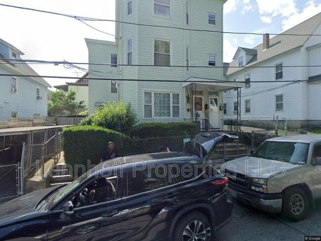 Photo - 25 Ware St