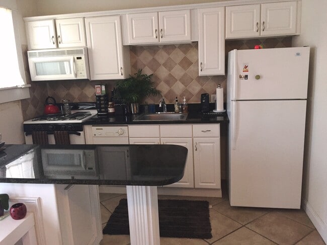 Photo - 4007 Prytania St