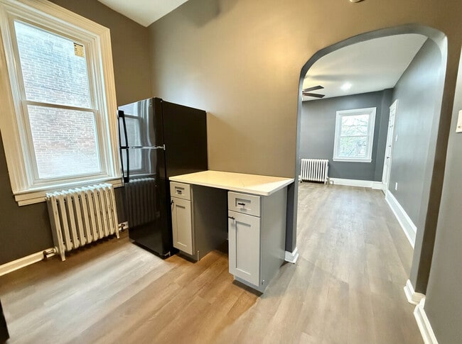 Photo - 347 Kerlin St Unit 2