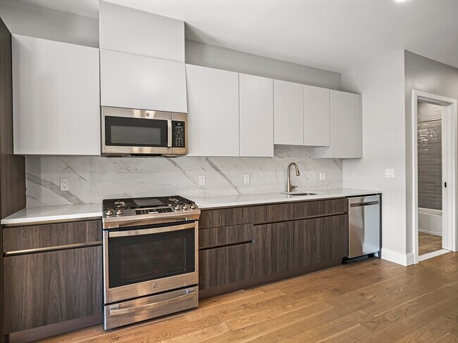 Photo - 9 Central St Unit 405