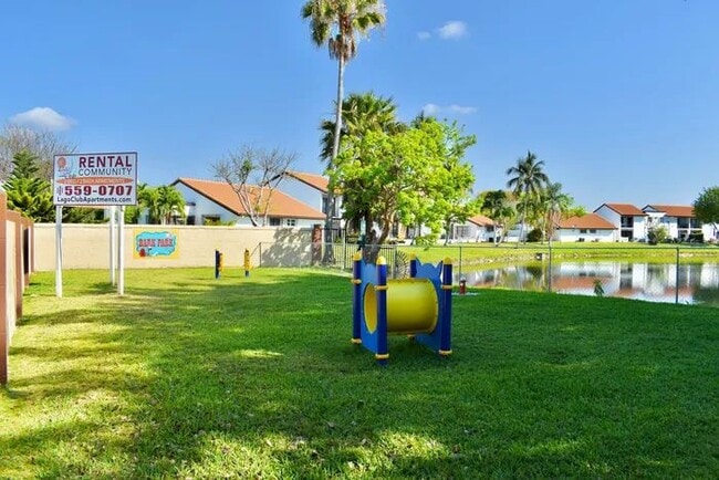 12245 SW 18th Terrace Unit C