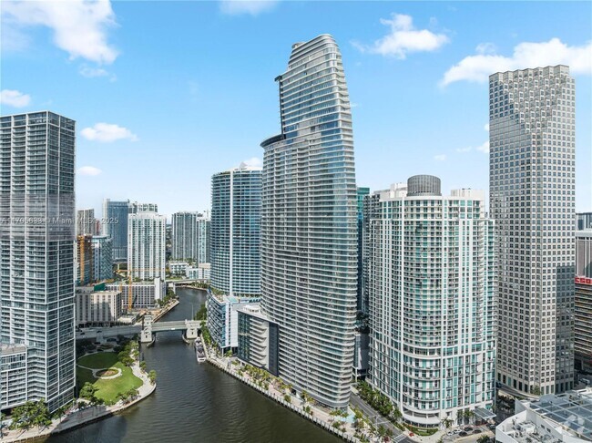 Building Photo - 300 Biscayne Blvd Unit 4509 Rental