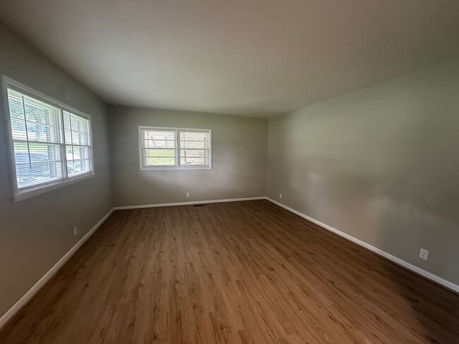 Photo - Charming Home in Saks