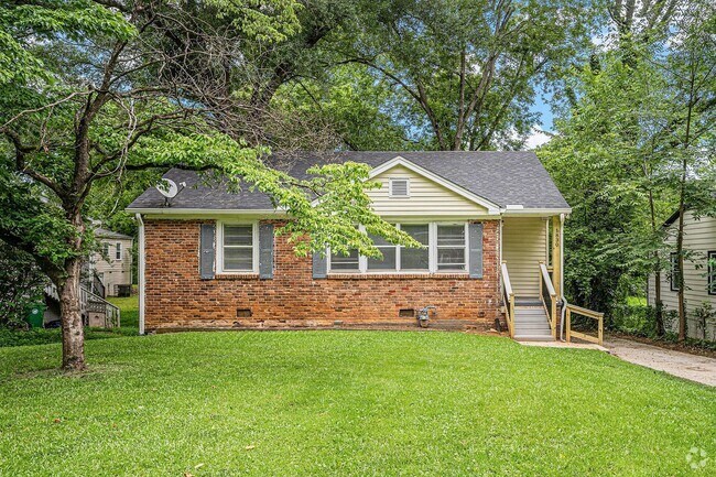 Building Photo - Charming 3BR/2BA Ranch Just off Glenwood Rd! Rental