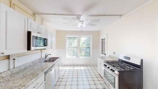 Photo - 29 Fairfield St Unit #5