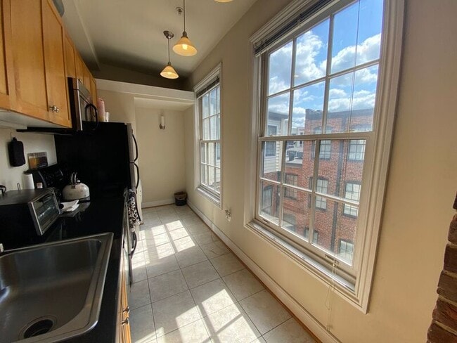1321 1/2 E. Main St. - 1321 1/2 E. Main St. Unidad 304 Rental