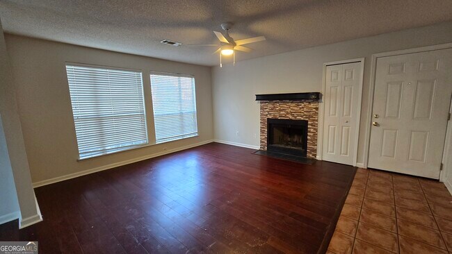 Photo - 1308 Red Deer Way Unit # 248