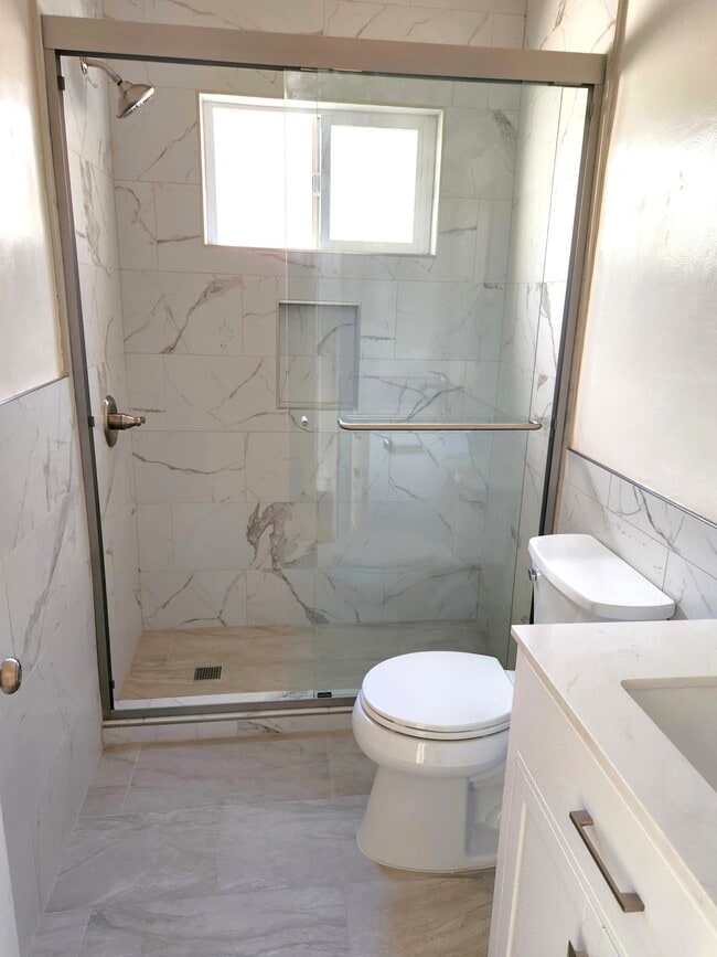 Photo - 1133 N Hacienda Pl