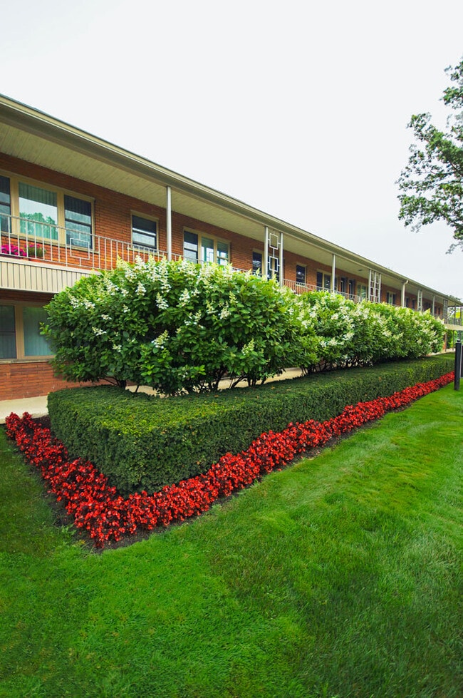 Photo - Legacy Manor