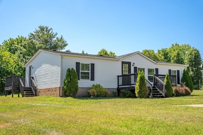 Building Photo - 1128 Drew Rd Rental