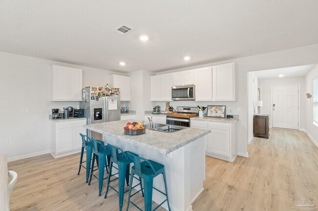 Photo - 5252 Peach Dr