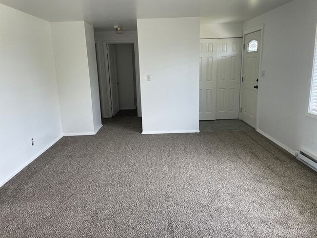 Photo - Cozy Home for Rent!!