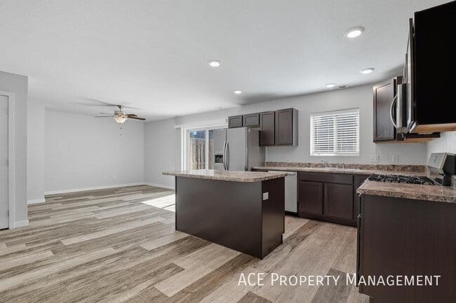 Photo - 22719 Radar Hill Rd Unidad 1B