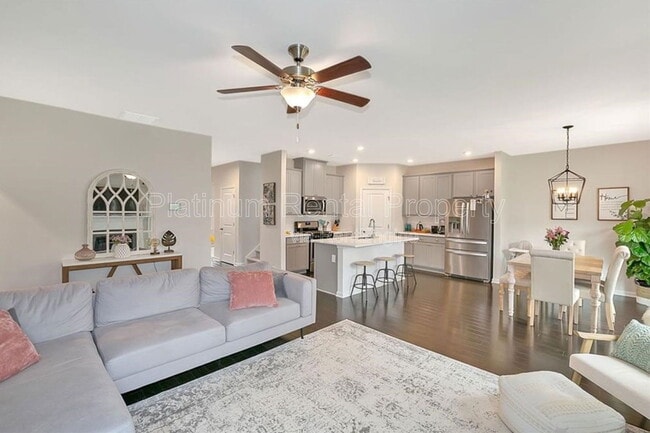 Photo - 3574 Argent Way