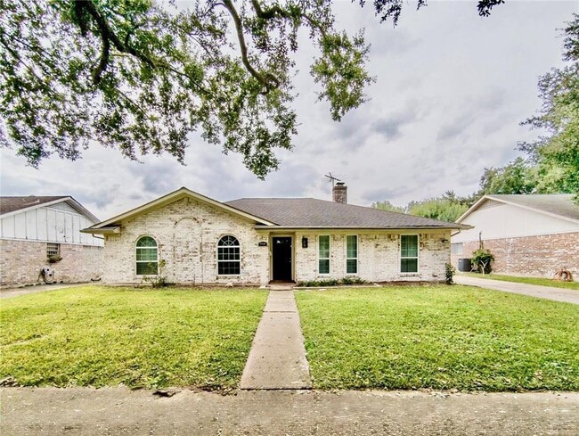 Building Photo - 7710 Colony Dr Rental
