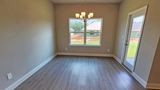 Photo - 10532 S Redland St