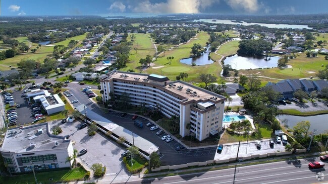Building Photo - 8950 Park Blvd Unit 605 Rental