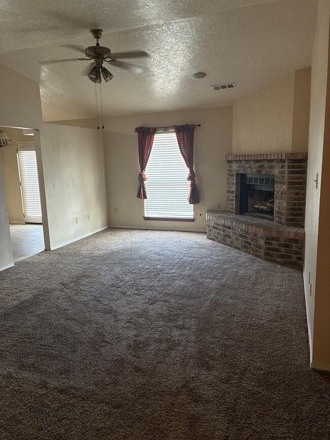 Photo - 5432 Pepperwood Ct NW