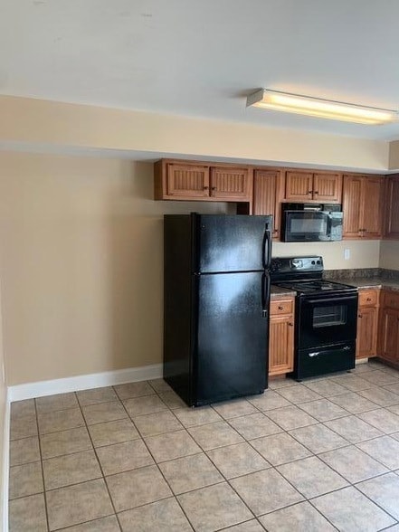 Photo - 1615 Manchester Trail NE