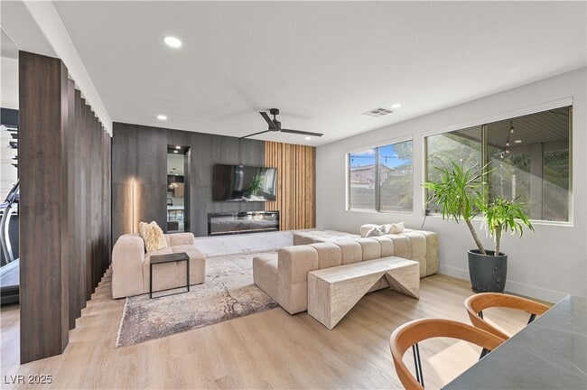 Building Photo - 5571 S Spearfish Lake Ct