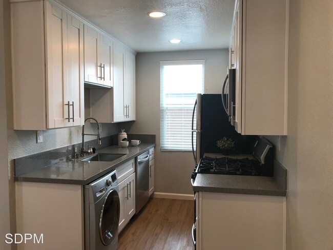 Photo - 4354 38th St