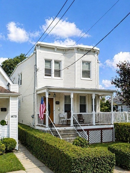 Building Photo - 147-17 15th Ave Unit 1FL