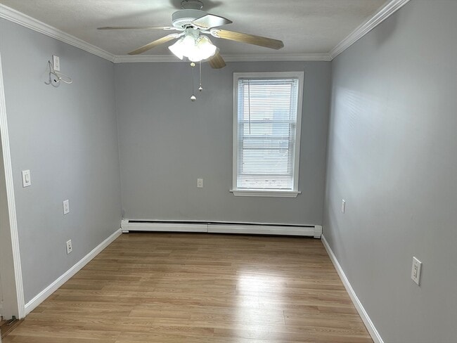 Photo - 396 Durfee St Unit 1