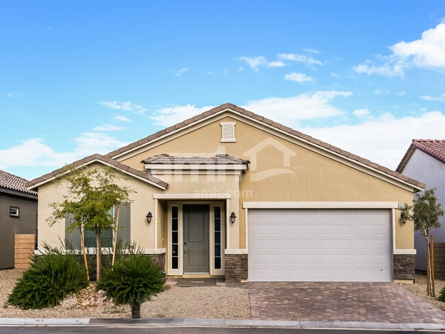 Building Photo - 10382 Bishops Cap St