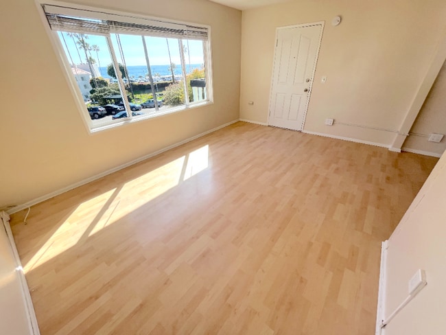 Photo - 270 Cliff Dr Unidad 10