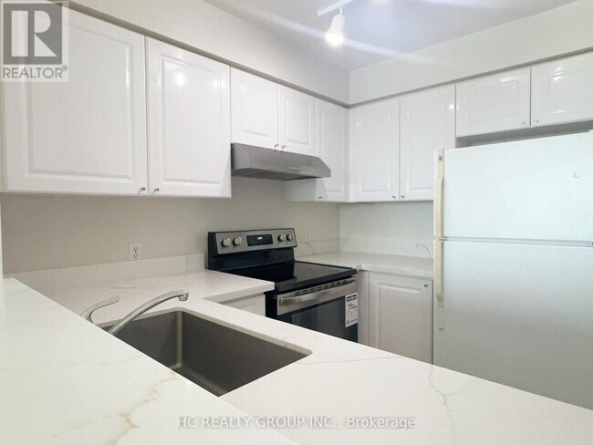 Photo - 11 Lee Centre Dr Unit 2205